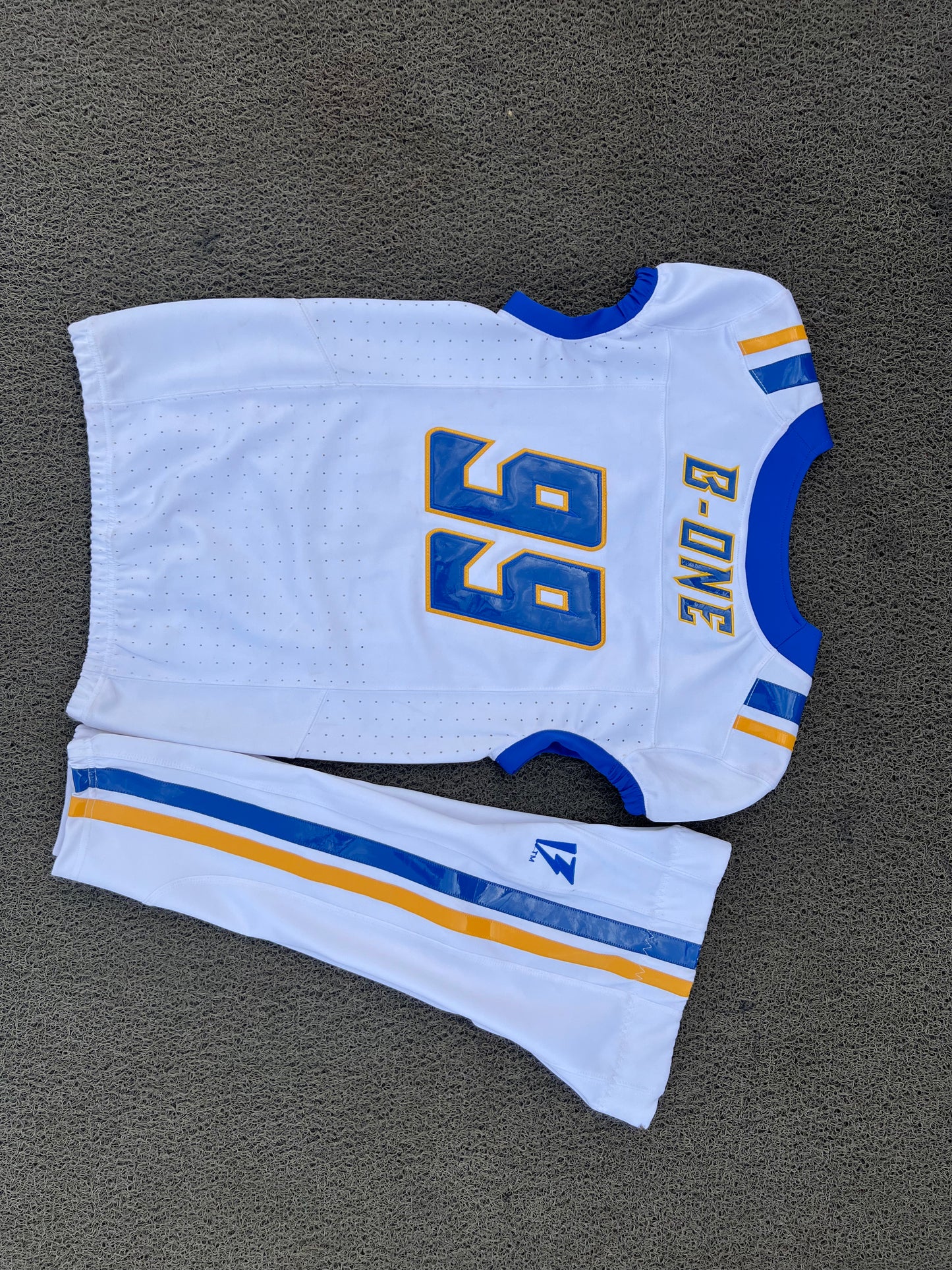 Custom Football Package 3 – Elite 5-Piece Team Gear Set | B1 APPARELS